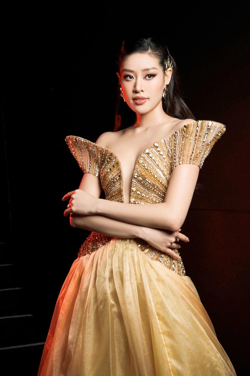 Sưu tầm những khoảnh khắc Khánh Vân quyến rũ