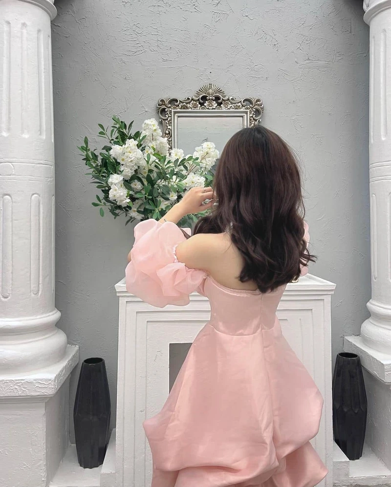 Gái xinh MMLive Idol VIP 8 đeo kính, tạo phong cách tự tin và đầy lôi cuốn