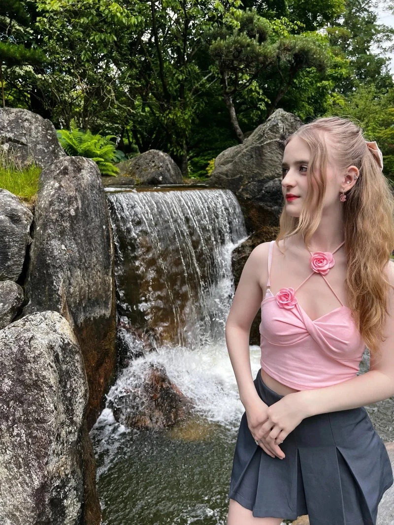 Mmlive Idol | Chiêm Ngưỡng Bộ ảnh Gái Xinh Tây đẹp Quyến Rũ, Thu Hút Mọi ánh Nhìn