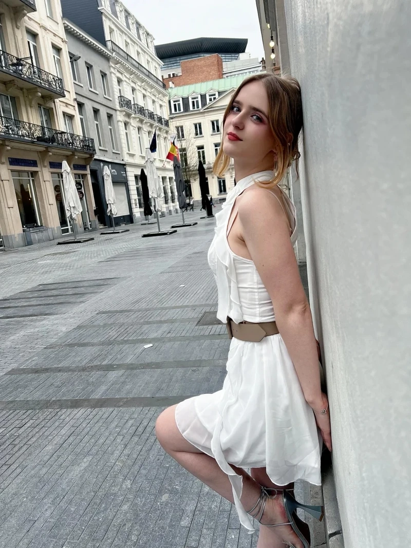 Ảnh gái Tây MMLive Idol dễ thương tạo nên sức hút mạnh mẽ trên mạng xã hội