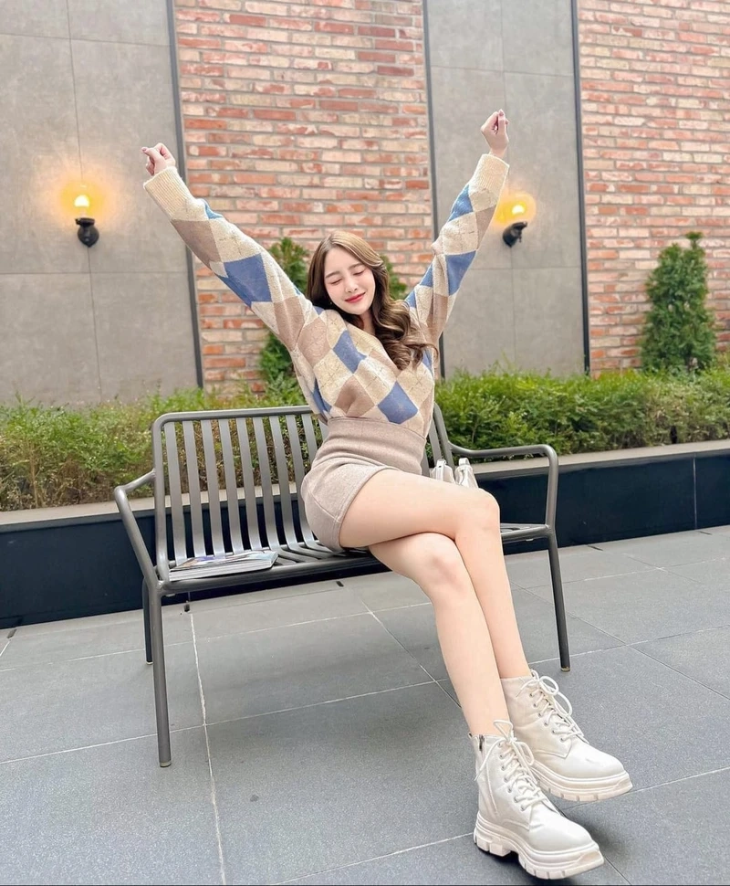 em gai MMLive Idol xinh dep nhat viet nam nổi bật với vẻ đẹp dịu dàng và duyên dáng