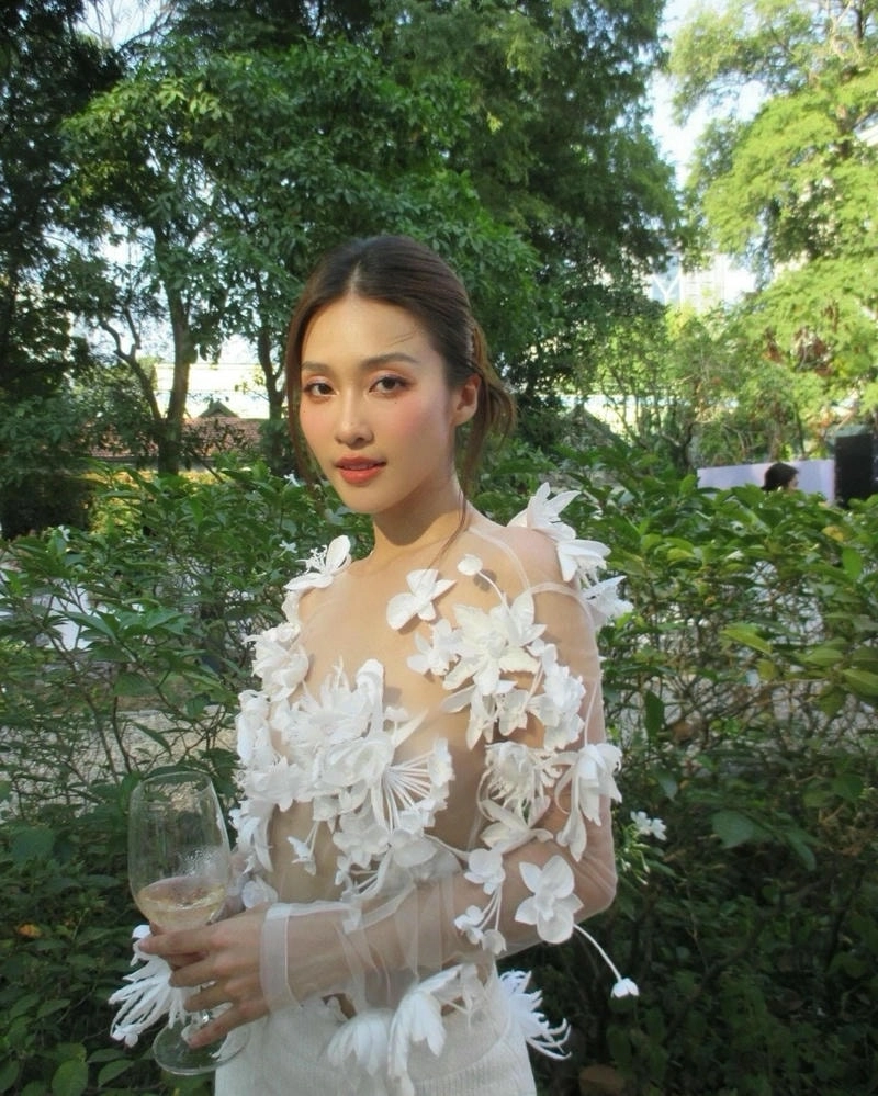 Phim Khả Ngân đóng thu hút người xem