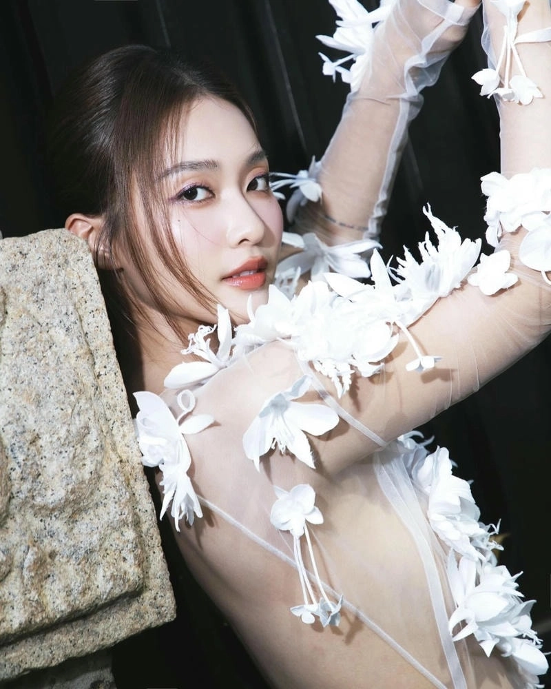 MMLive Idol | Bộ sưu tập ảnh diễn viên Khả Ngân đẹp không tì vết