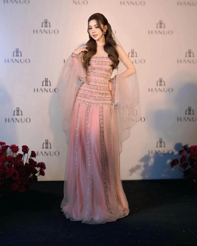 Quỳnh Kool cao bao nhiêu mà khiến fan tò mò