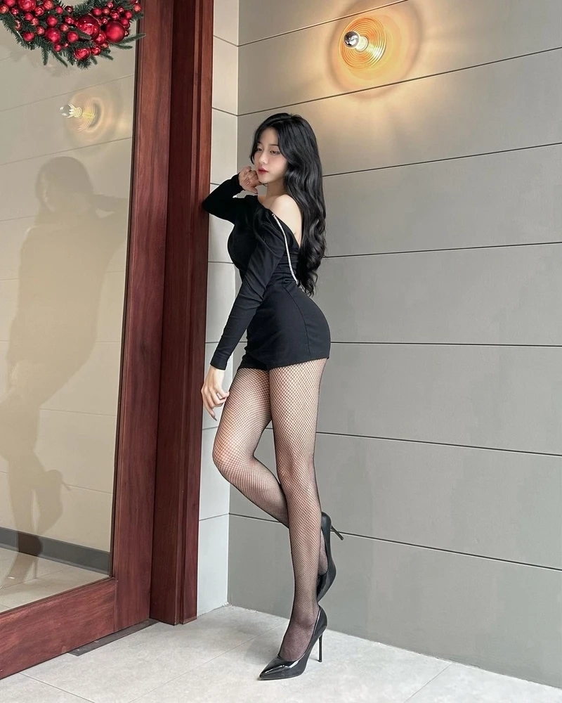Gái xinh MMlive Idol chụp ảnh sexy với vẻ đẹp đầy tự nhiên và ấn tượng